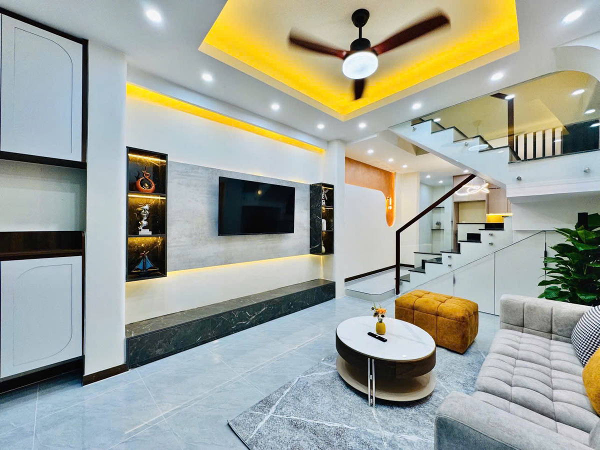 BÁN NHÀ ĐẸP XÔ VIẾT NGHỆ TĨNH, BÌNH THẠNH – 3 TẦNG – FULL NỘI THẤT – GIÁ CHỈ 6.78 TỶ